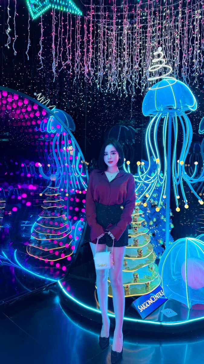 TieuMay92's tweet photo. Dáng xinh 🤪 https://t.co/VN0UCpyhRQ