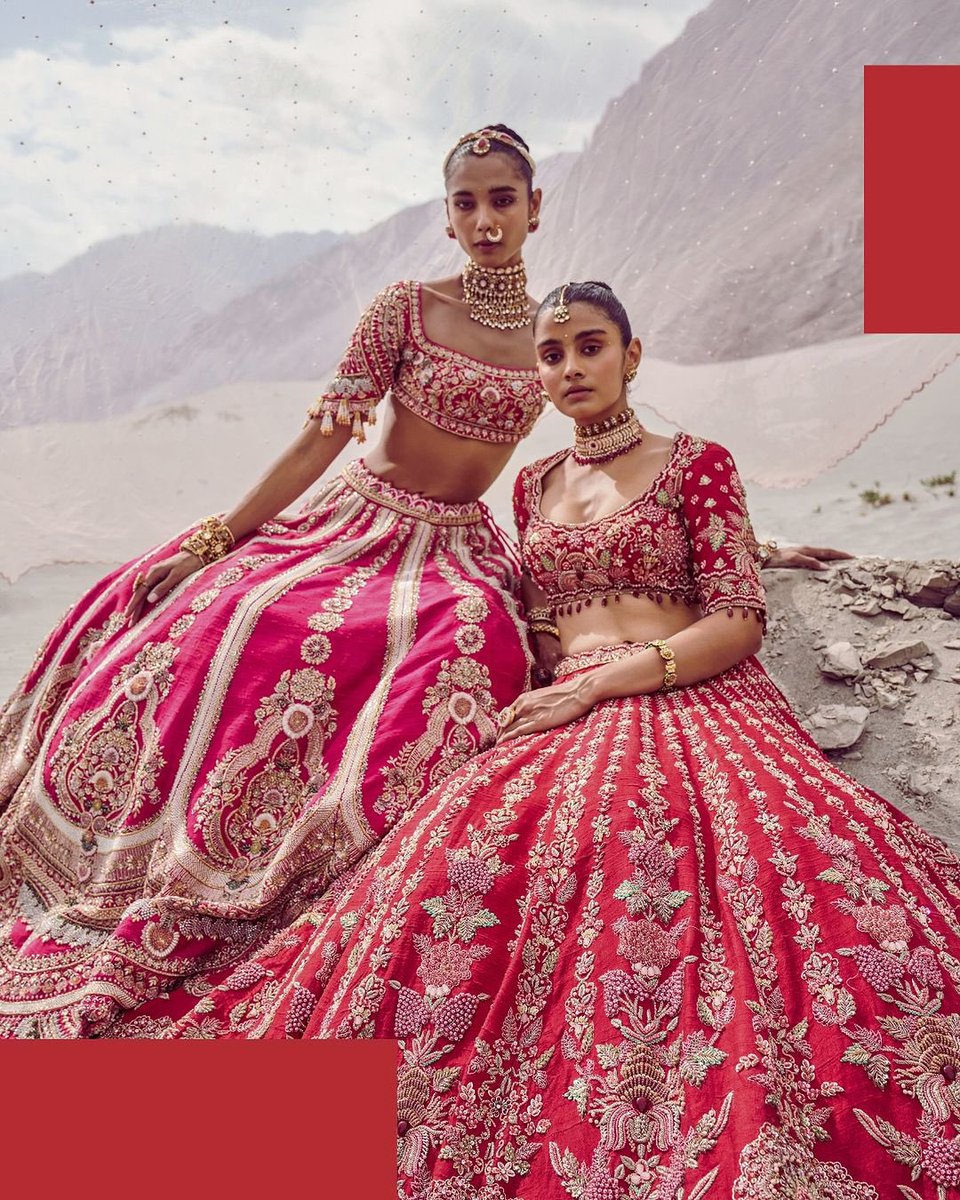 LakmeFashionWk's tweet photo. Immerse yourself in a stellar showcase by Kalki on Sunday, October 13th at 1 pm.
@kalkifashion @ILoveLakme @fdciofficial @NexaExperience #reliancebrandsltd @R1SEWorldwide
#LakmēFashionWeekxFDCI #LFWXFDCI #LFW #LakmēFashionWeek #5DaysofFashion https://t.co/ij5adoK9Sl