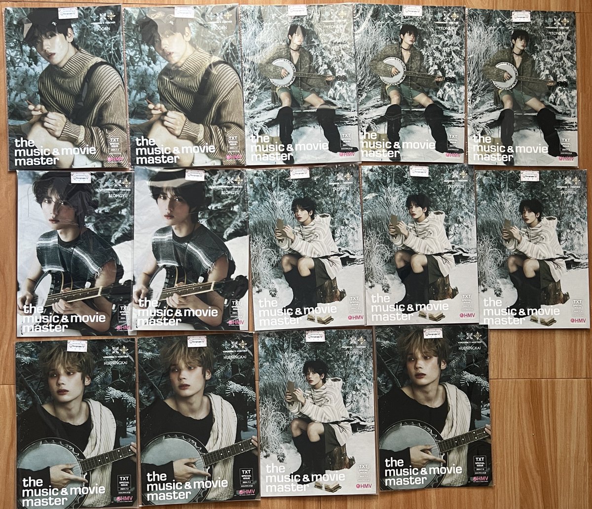 lennycegyu's tweet photo. aku juga siapin poster hmv, postcard wvj, ticket wvg, magnet wvg, acrylic keyring, sama toploader deco.
pilih salah satu yaa kalau mau, or aku kasi random🫶 https://t.co/kwCwzYL7iH
