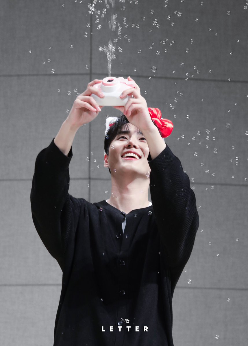 240926 itta
#영케이

🫧