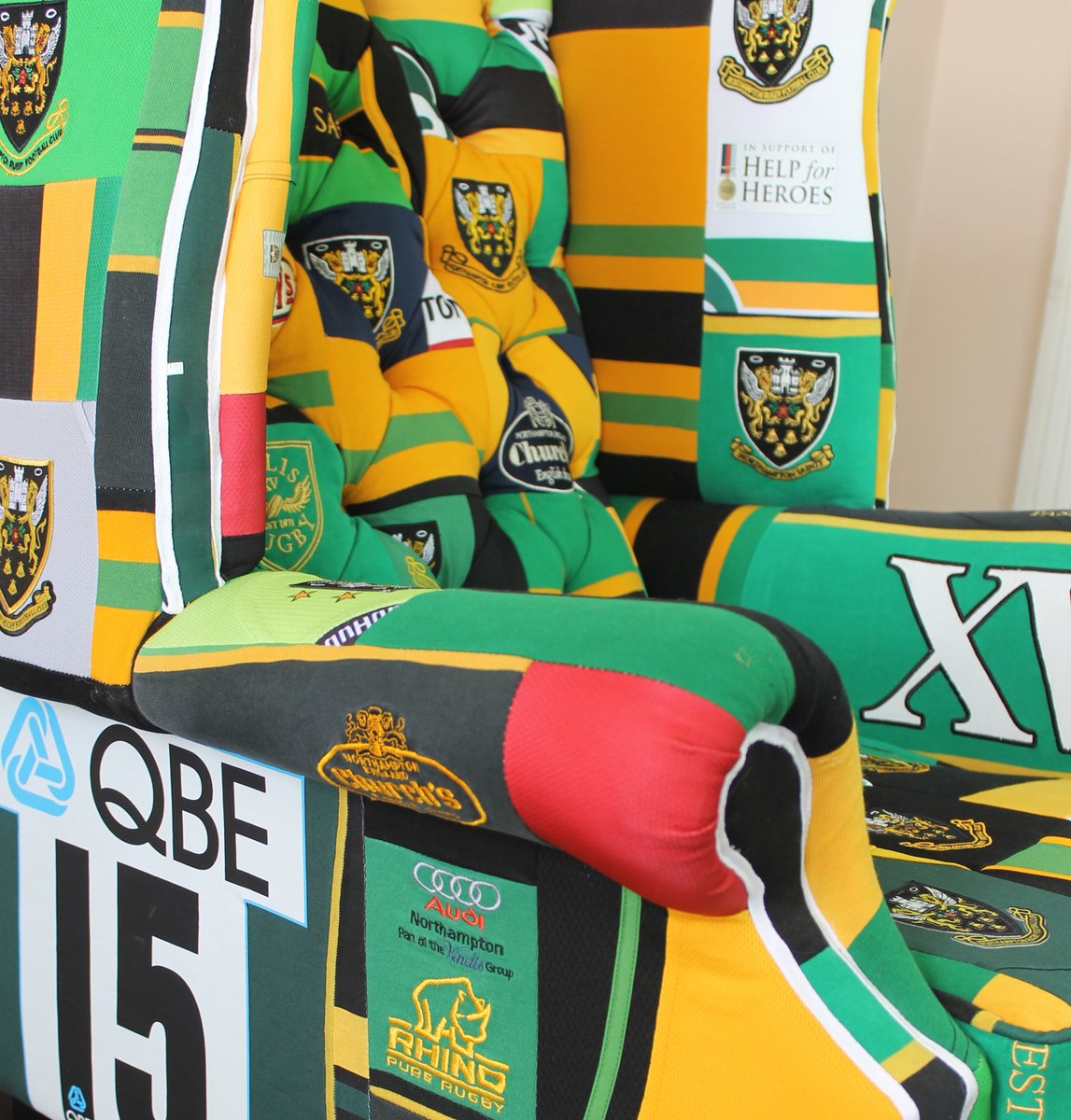 patchworkchairs's tweet photo. Recycled these @SaintsRugby shirts if you like please recycle this tweet 🏉🏉🏉 https://t.co/ZQB41x7cwF