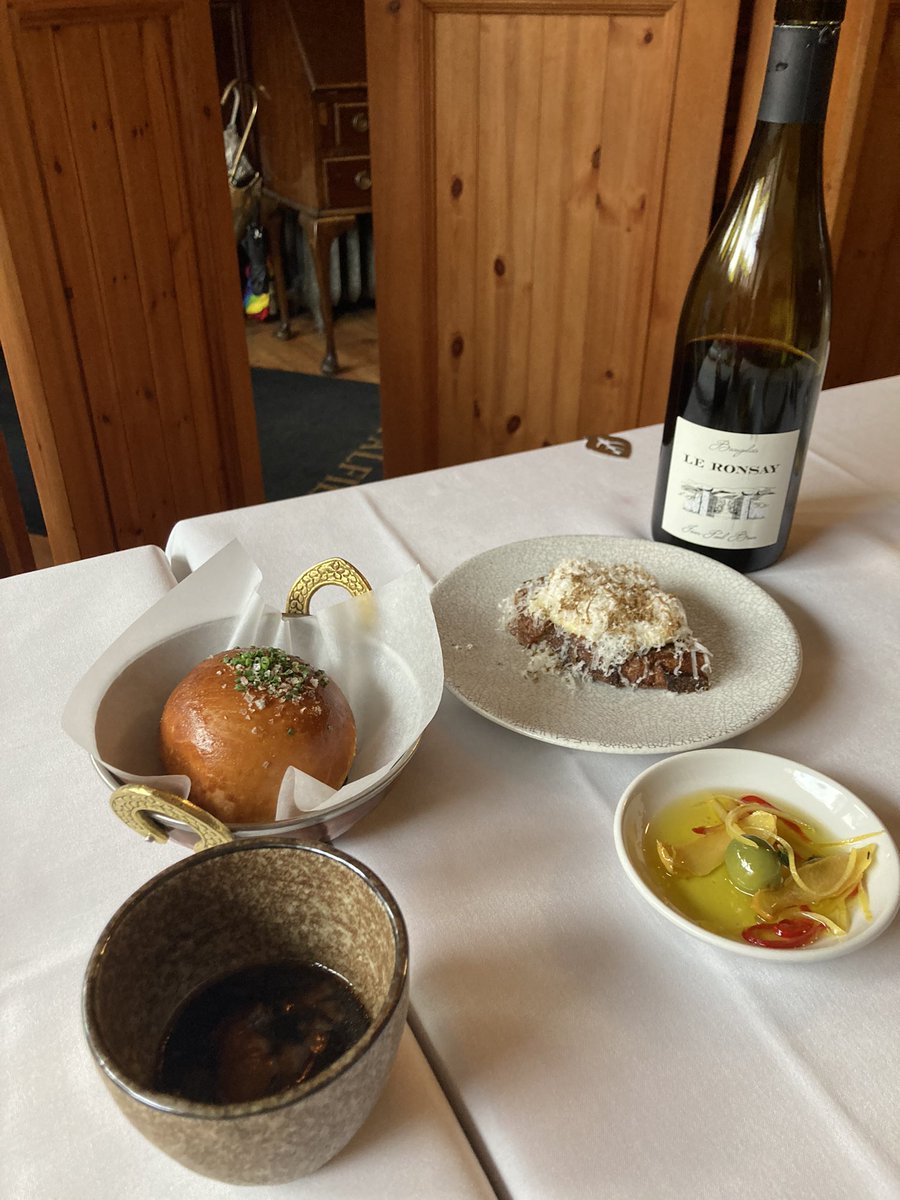 St Tola Goat Cheese tweet media