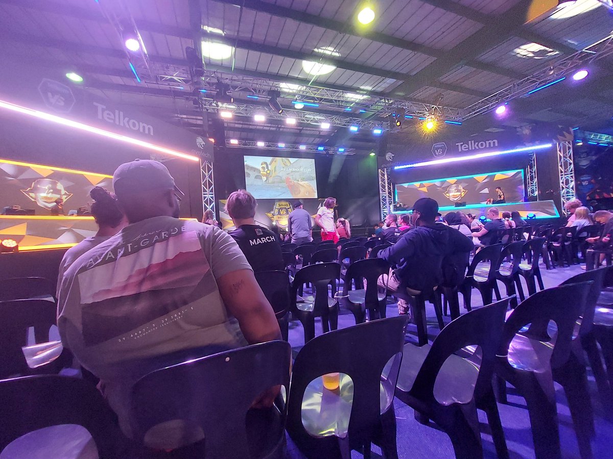 My king march in front of me