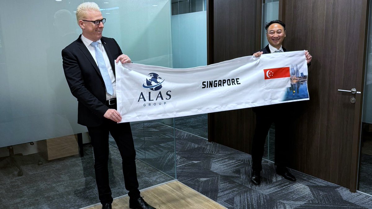GroupAlas's tweet photo. We're excited to welcome you to our Asia-Pacific office in the heart of downtown Singapore!
#WeAreALASGroup #AsiaPacific #Singapore #ALASGroup https://t.co/2z6aZw0sk5