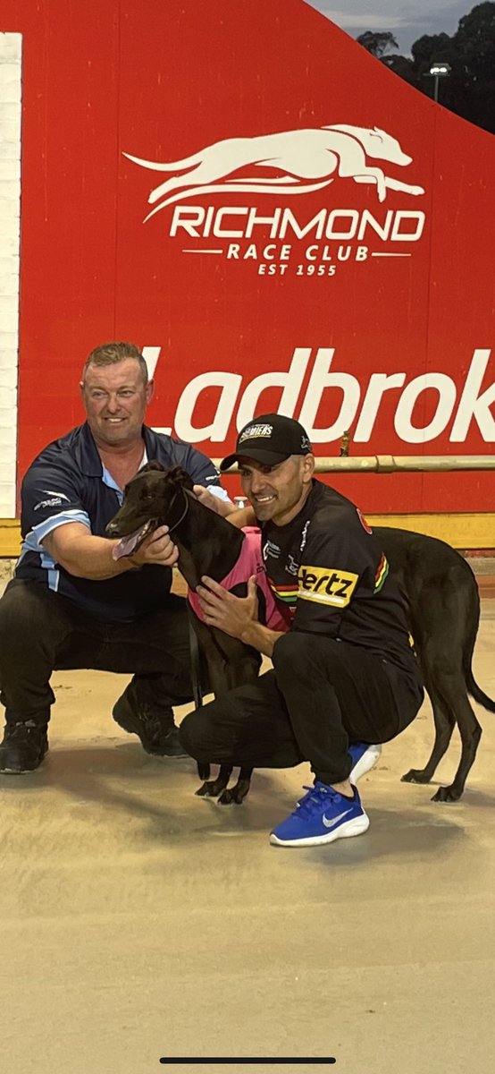 Stumpy gets the cash