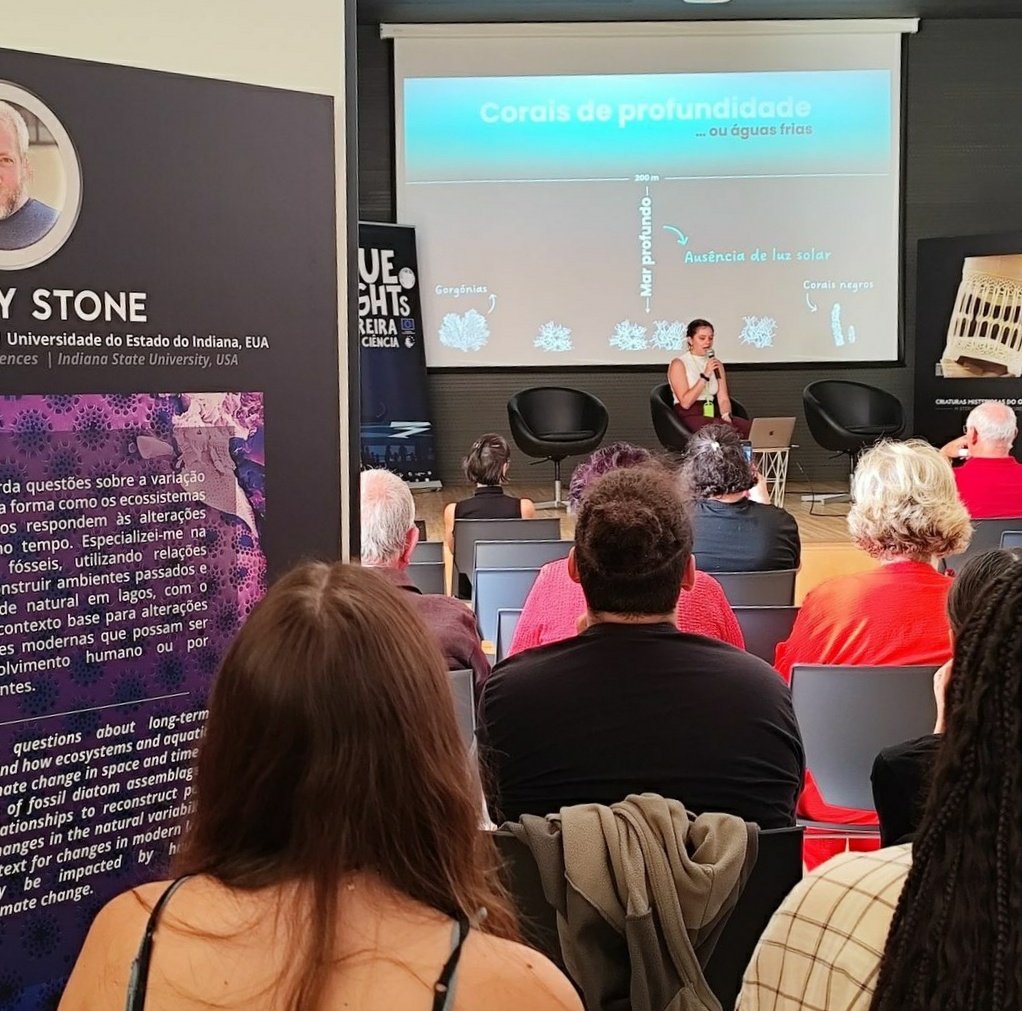 Teresa Ferreira (@teresarcf) on Twitter photo Happy to have the opportunity to talk about cold-water corals at #bluenightstorreira <a href="/BlueTorreira/">BlueNightsTorreira</a> ! Happy to have the opportunity to talk about cold-water corals at #bluenightstorreira <a href="/BlueTorreira/">BlueNightsTorreira</a> !