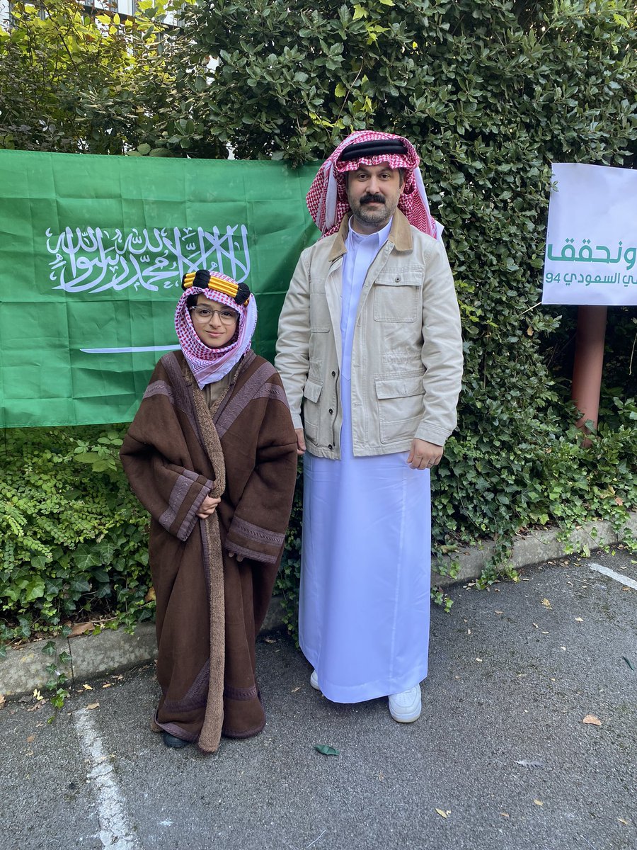 m20l4's tweet photo. رَبِّ اجْعَلْ هَذَا بَلَدًا آمِنًا

كل عام والمملكة العربية #السعودية بتقدم وازدهار

تشرفت امس بالمشاركة في احتفالات #اليوم_الوطني_السعودي_94 في الملحقية الثقافية السعودية في #لندن 

@uksacborg @LonSSCUK @johnbinlondon https://t.co/60J6z6U3hg