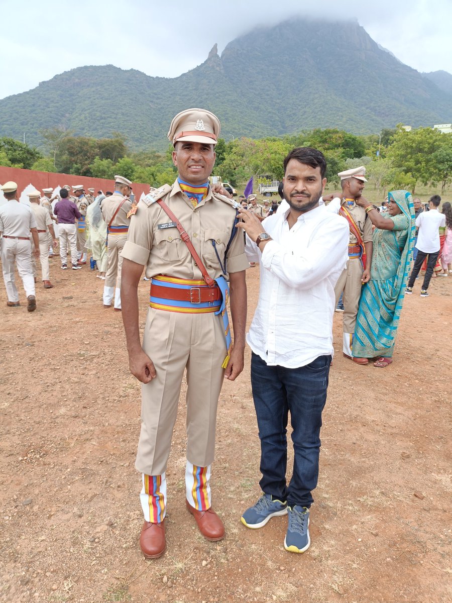 Rinku Nangal (नरेश मीना का परिवार) tweet media