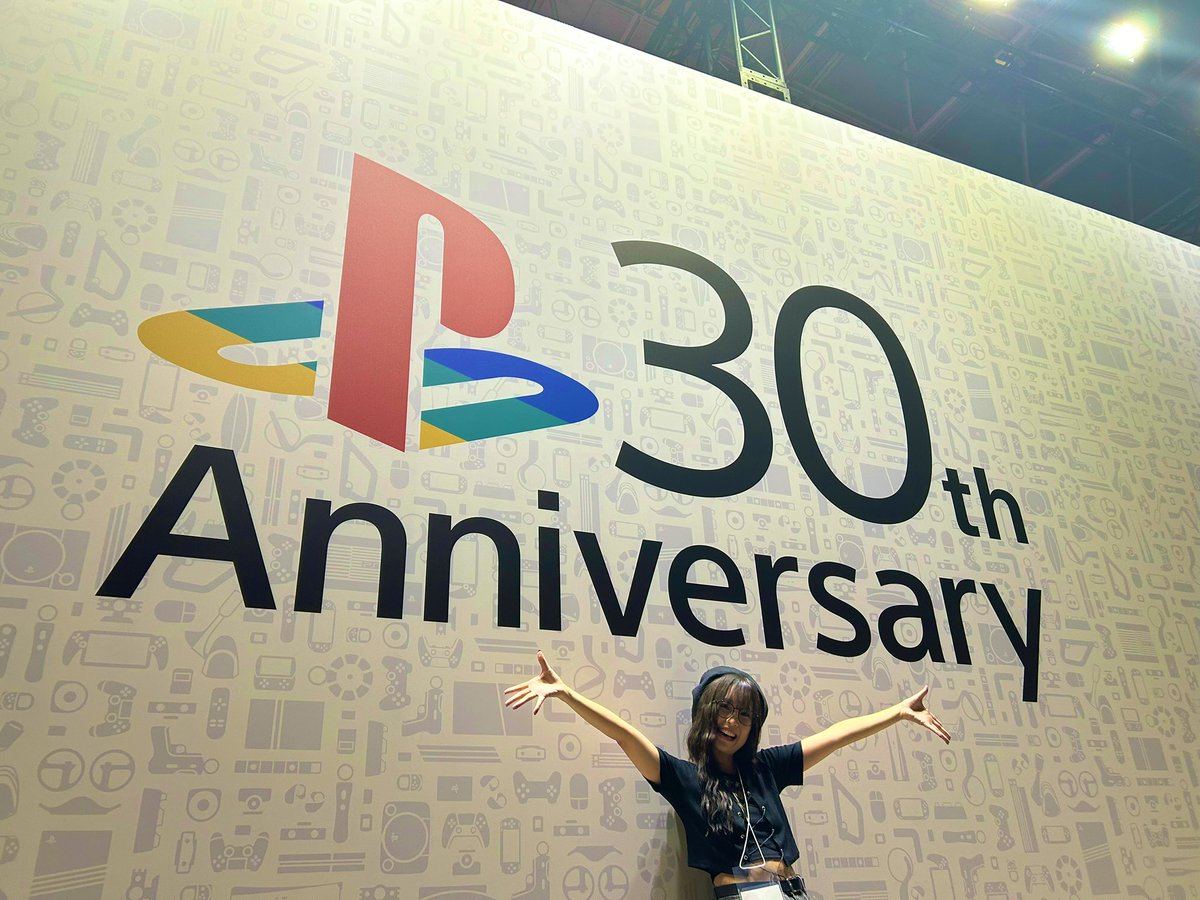 exexexmk's tweet photo. 東京ゲームショー最終日💜
そしてmildom最後のイベント。
みなさんありがとうございました。
そして最後飾れて私は幸せです。
皆さんに出会えて幸せです。
またご縁がありますように。
それぞれの道これからが大変だけど
みんな同じ気持ち。
共に頑張りましょう🔥
 #mildom  #TGS  #TokyoGameShow2024 https://t.co/hcozeXPa7h