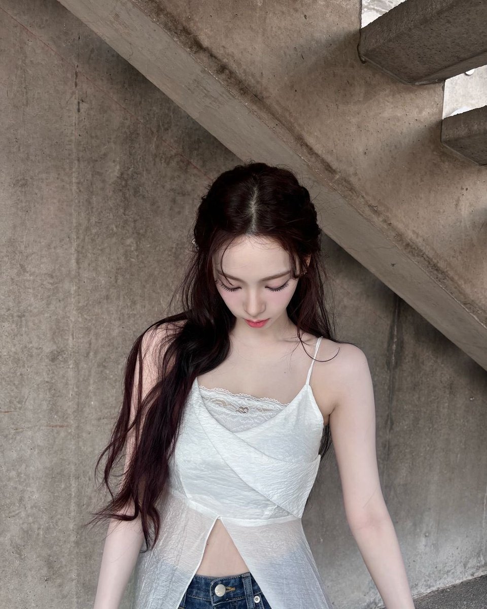 bleevding's tweet image. 