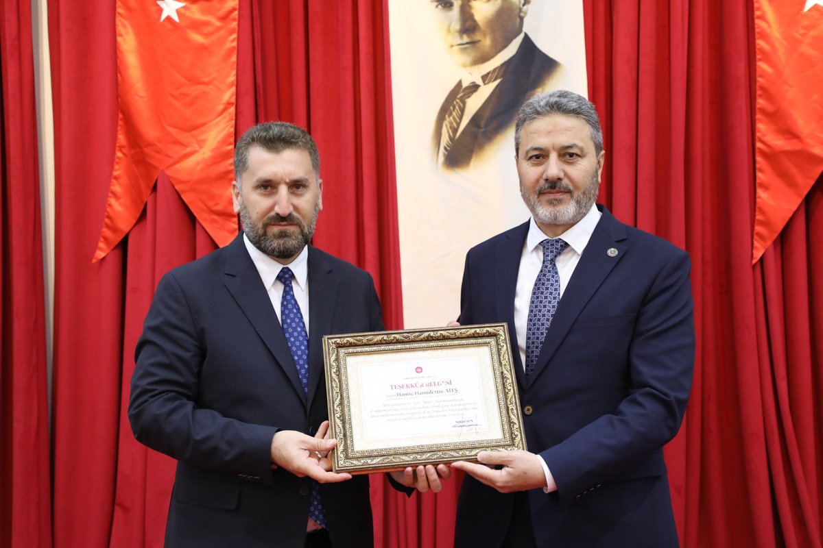 ✅ Darende’de Mevlid-i Nebi Konferansı
➡️ Haber : darendehaber.com/haber/darended…
#Darende #Malatya #Darendehaber