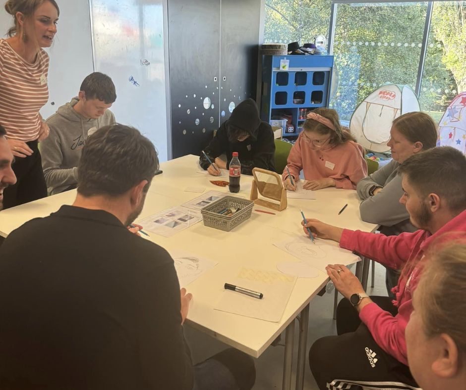 sunderlandcol's tweet image. 🎉 We’re thrilled to share that our Directions students were part of the exciting launch of Autonomy: Connecting Communities—a fantastic initiative aimed at building connections for young autistic people in Sunderland. 

#AutonomyProject #CommunityConnections #DirectionsStudents