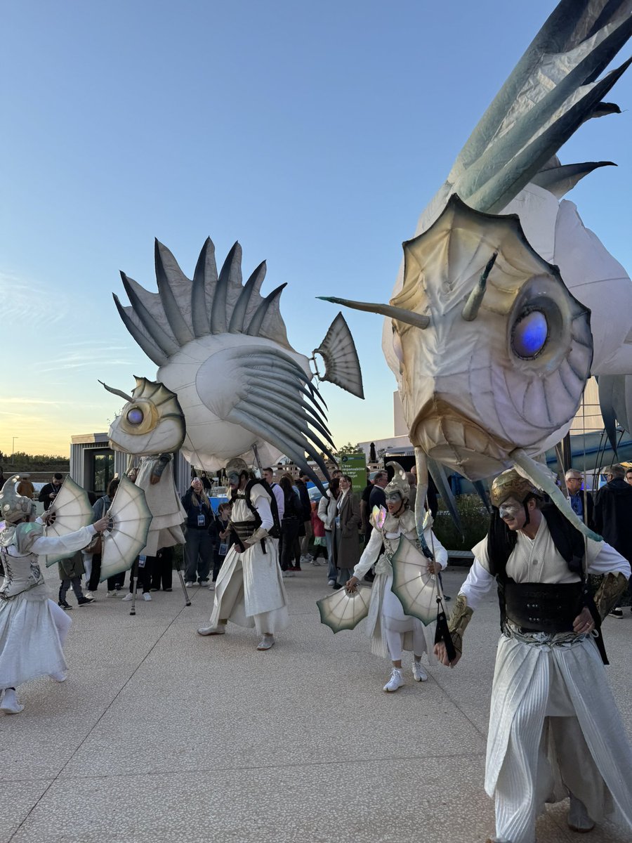 RemiCodron's tweet image. 28.09.24 Quand le @futuroscope inaugure son Aquascope ça donne ça ! 🔥💦✨
Une soirée à la hauteur de ce projet ambitieux qui se termine en apothéose avec un spectacle grandiose ! 🤩
Fier de faire partie de cette #TeamFuturoscope ! ❤️