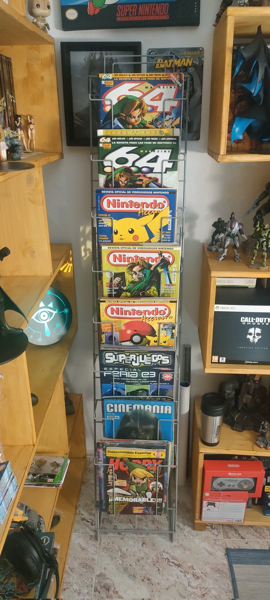 Jotas83's tweet photo. ¿Un poco de retro?
Cuando comprar revistas era un ritual...
#NintendoAccion
#Magazine64
@hobby_consolas
#SuperJuegos
#Cinemania https://t.co/Gf99RCEwqg