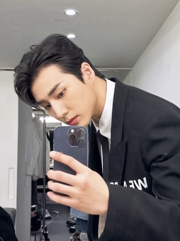 youngk boyfriend era >>>>>>