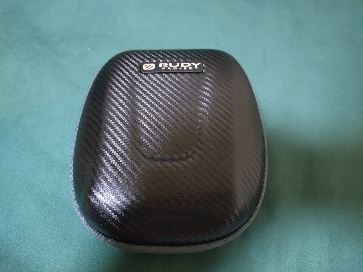 SHO_bikelife's tweet image. アイウェア届いた😆✨

マプシービジョンさんで度入りを作りました😁✨

これでロードバイクが更に楽しくなるぞ😆✨

丁寧な仕事、ありがとうございます♪

#RUDYPROJECT #マプシービジョン #アイウェア #サングラス #ロードバイク