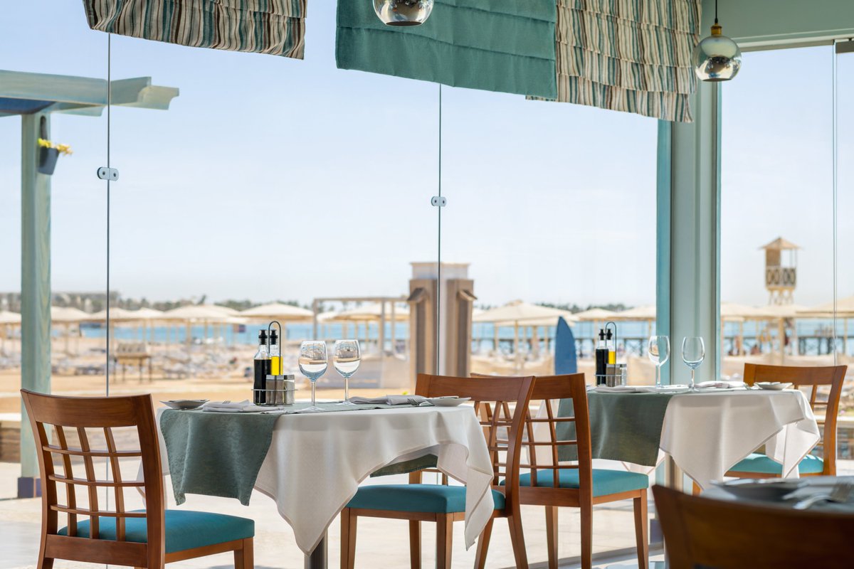 Mövenpick waterpark Resort & Spa Soma Bay tweet media
