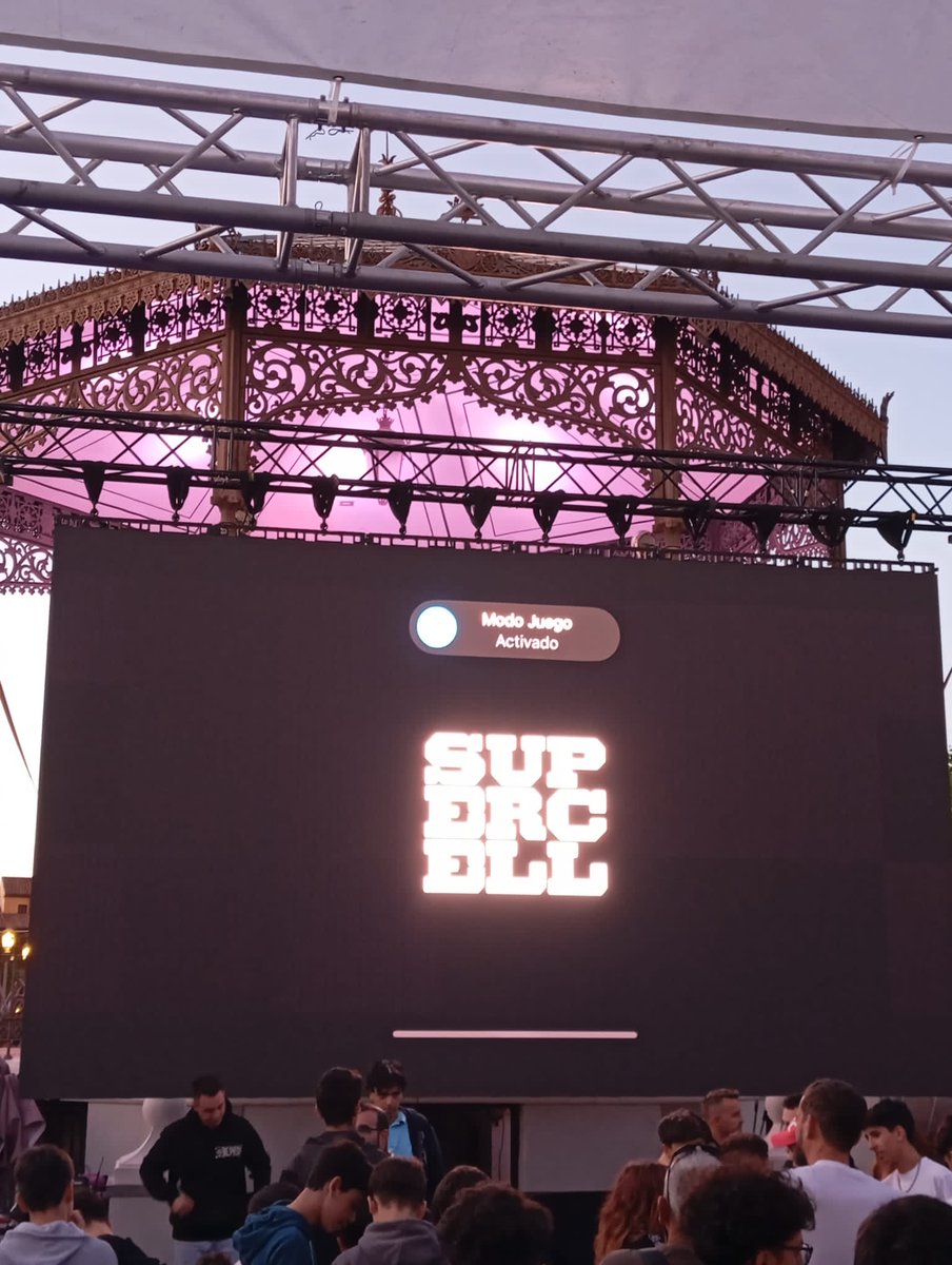Manuel Castaño Cresp (@nelocrespo) on Twitter photo Primera experiencia como público en un Brawl Stars Arena. Ni tan mal. Fue en la <a href="/mobile_alcala/">Mobile Alcalá</a>
El ambiente, estupendo, aunque reconocer que esto del BS es droga dura para la chavalería. Me encantó el comentarista de las partidas. Era parte del show. Qué importante saber narrar. Primera experiencia como público en un Brawl Stars Arena. Ni tan mal. Fue en la <a href="/mobile_alcala/">Mobile Alcalá</a>
El ambiente, estupendo, aunque reconocer que esto del BS es droga dura para la chavalería. Me encantó el comentarista de las partidas. Era parte del show. Qué importante saber narrar.