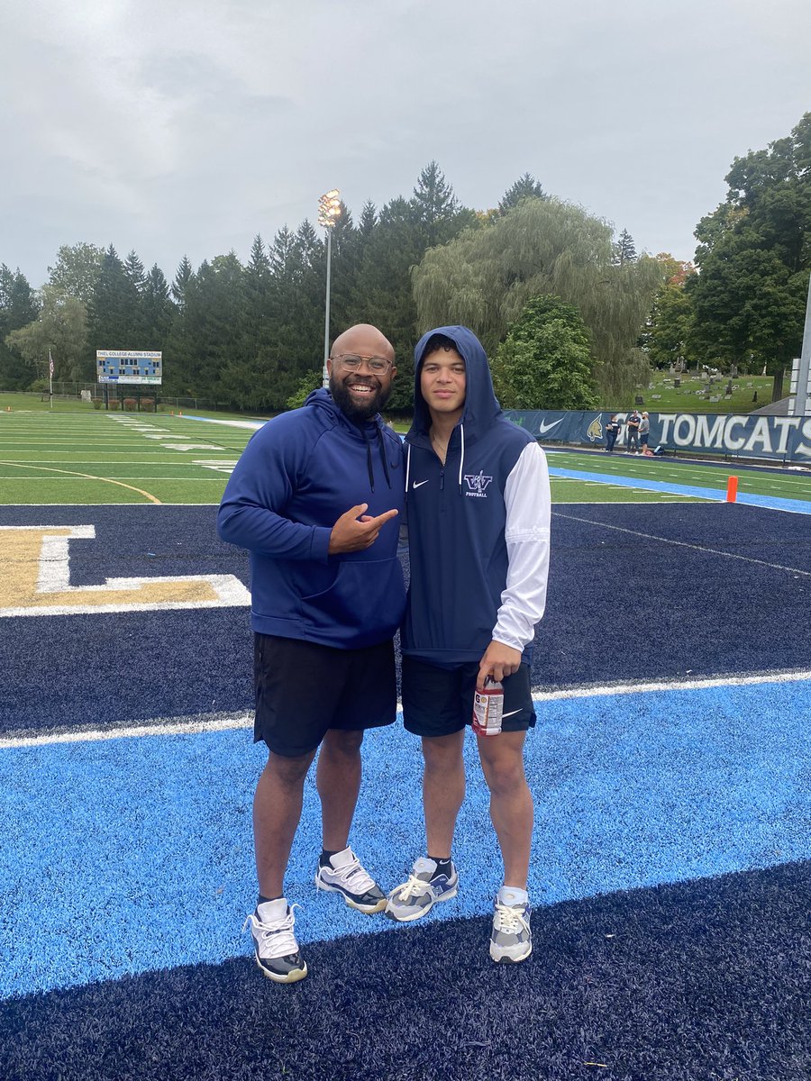 Bryan Phillips tweet media