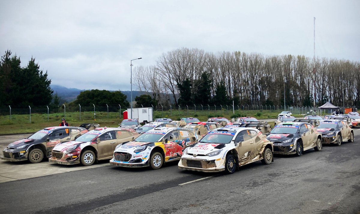 OfficialWRC's tweet photo. Regroup ✅ Wolf Power Stage live now at https://t.co/bVNpLD93Wo ▶️

#WRC | #WolfPowerStage @wolflubes | #RallyChile 🇨🇱 https://t.co/BaFjo2u03B