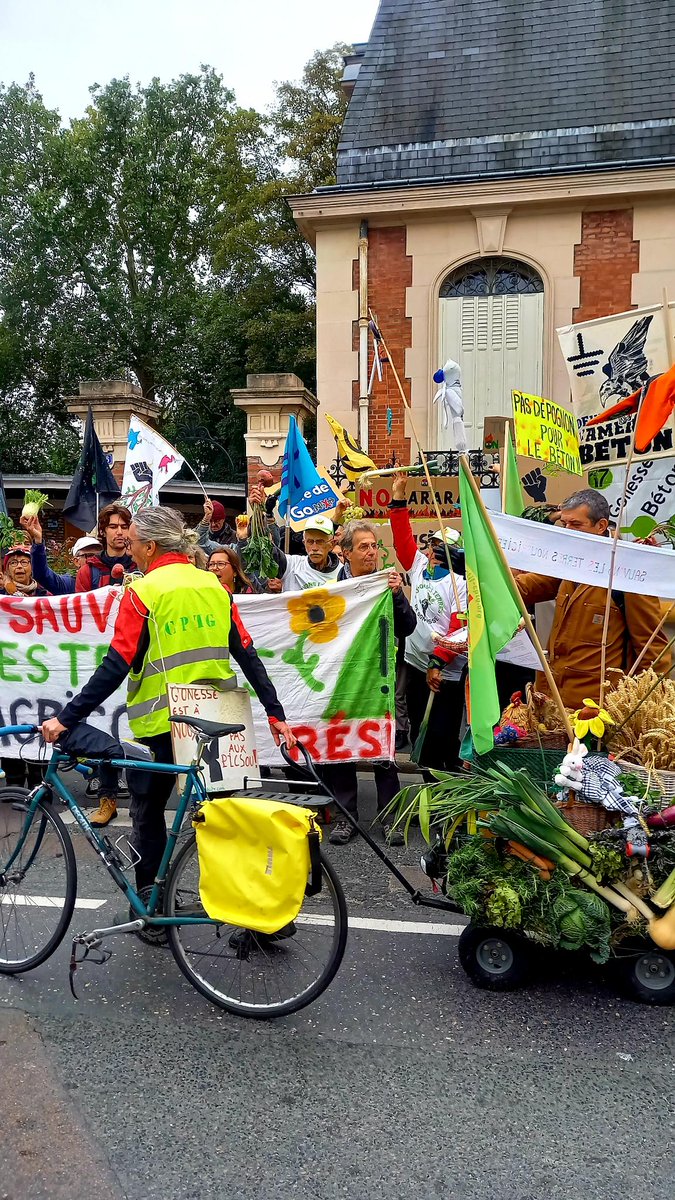 Soulèvements Île-de-France tweet media