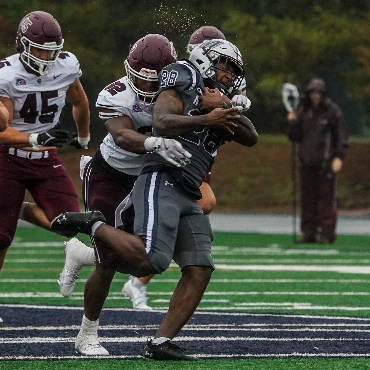 MUHawksFB's tweet photo. #TheArt was on full display Saturday

Three backs over 100 yards
🔹 @sonentoh 136 yards and 5 TDs
🔹 @Jbarnes8_ 134 yards
🔹 @iamrod5_ 128 yards and a TD

#FlyHawks || @CoachSamDorsett https://t.co/i1NB2KIuRg