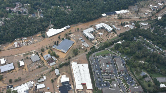 Fxhedgers's tweet photo. ASHEVILLE CUT OFF FROM WORLD; DAMAGE ESTIMATED $100B IN SOUTH (MSN)

Asheville and other parts of western North Carolina were cut off from the world on Saturday, with no roads open into or out of the most populous city in the region and electricity and cell towers limited or inoperable.

Full article:
https://t.co/CpZJRTwaSb