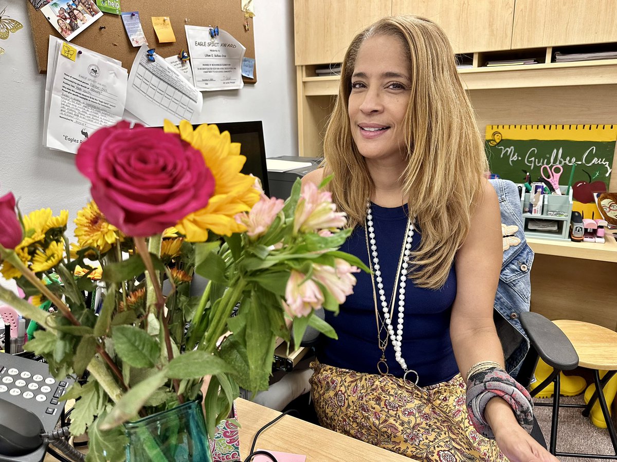Congratulations to our talented Math &amp; Science Coach, Mrs. Guilbee-Cruz, on her selection as Meadowbrook Elementary #Teacher of the Year! 💐