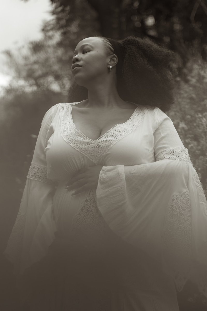 Travel & Lifestyle tweet media