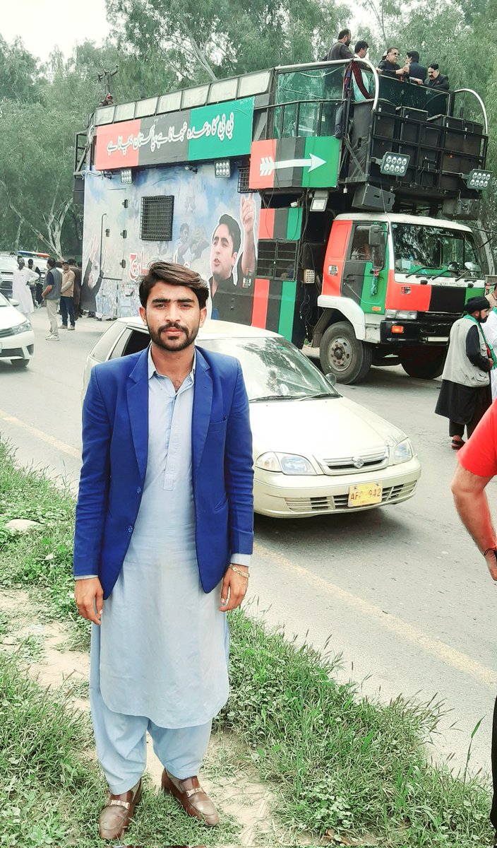 NarejoShahzado's tweet image. #Awamilongmarch time with leadership ppp chairman @BBhuttoZardari sb