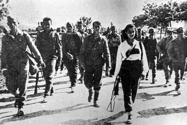 drugjarni's tweet image. Povratak boraca 3. makedonske udarne brigade po svršetku rata, maj 1945.