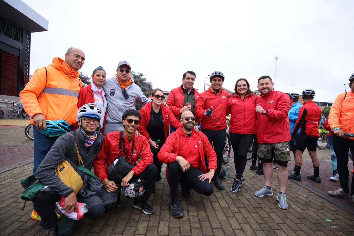 Hoy desde el municipio de Chía realizamos una nueva edición de Pedaleando por Cundinamarca, un programa de la <a href="/camaracomerbog/">Cámara de Comercio de Bogotá</a> para fortalecer el deporte y el turismo en la región. 🚲

Continuamos avanzando en nuestro trabajo por Cundinamarca.
