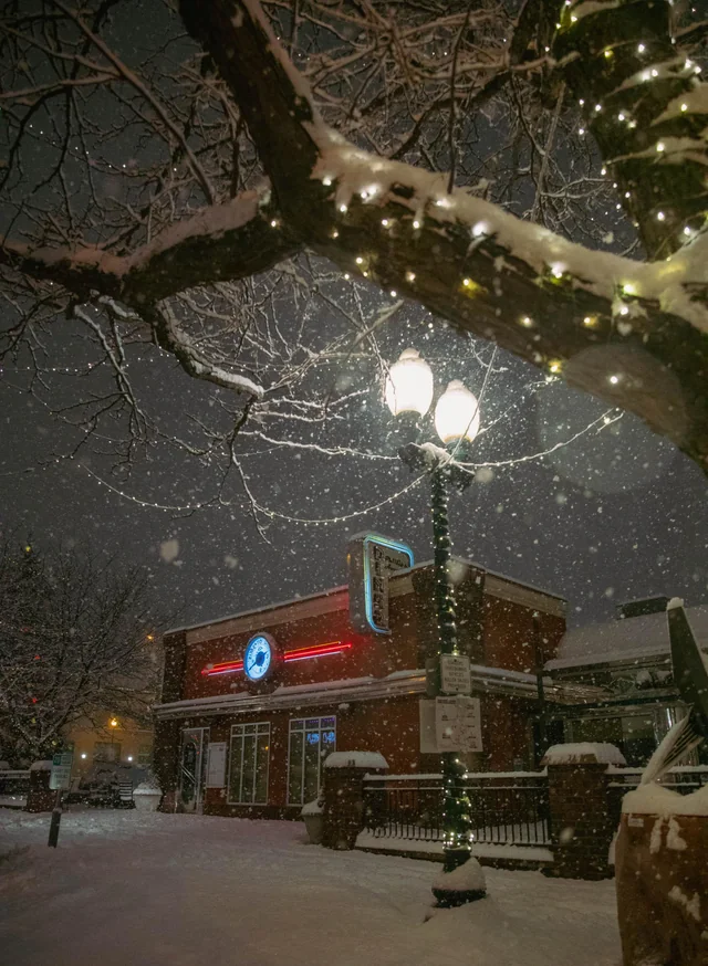 “Finding Isabella” by Vy Kava: "Closing one chapter opens the door to a fresh new story."

amzn.to/3Z1dwIV
amzn.to/4dB1eLL

#LastStory #Mystery #Magazine #MysteryMagazine #CrimeStories #SherlockHolmes #cosy #Sherlockian #Holmesian #Christmas #merrychristmas2024