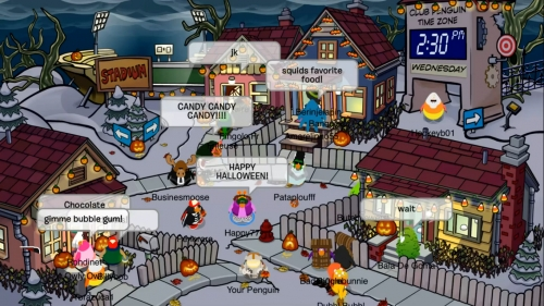 VworldHistory's tweet image. Club Penguin&apos;s 2011 Halloween party started 13 years ago today!