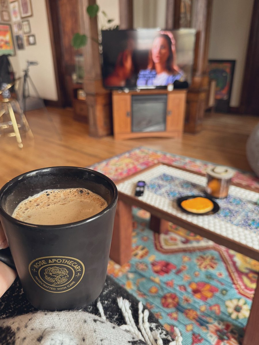 MochiLionMeeks's tweet photo. Feeling the fall vibes today ❤️🍂 https://t.co/IFrUmuLEj4