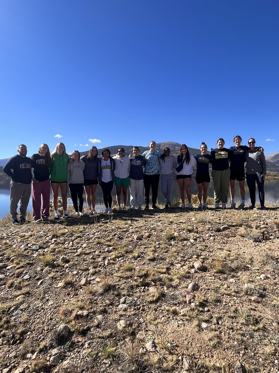 Regis Rangers WBB tweet media