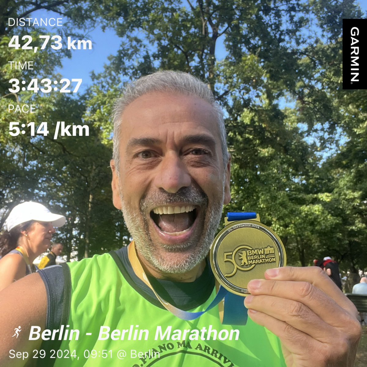 fabioflorio1965's tweet photo. Buona la prima autunnale. #BerlinMarathon #RunningTrack #running #Marathon #ondagialla #asdpianomaarriviamo #majors https://t.co/chpKFuXUgs