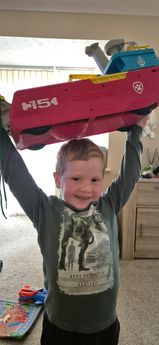 smarty167's tweet photo. @EYFS_Southfield Arthur's found  6, 9 , 15 &amp; 91! https://t.co/MquDn1CnV0