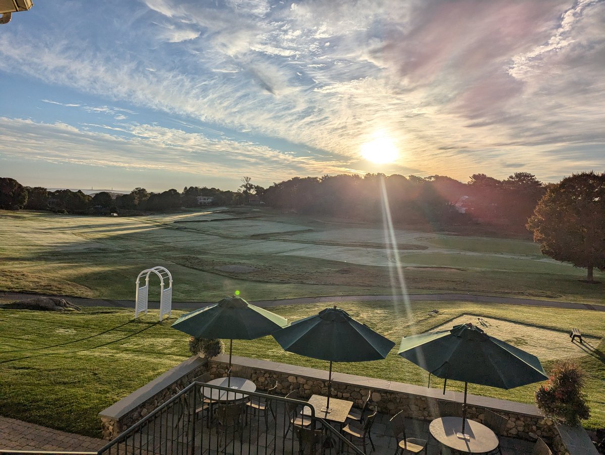 One of those mornings the sunrise hit just right 🏌🏻‍♂️⛳ Fall Men's Member Member Tournament