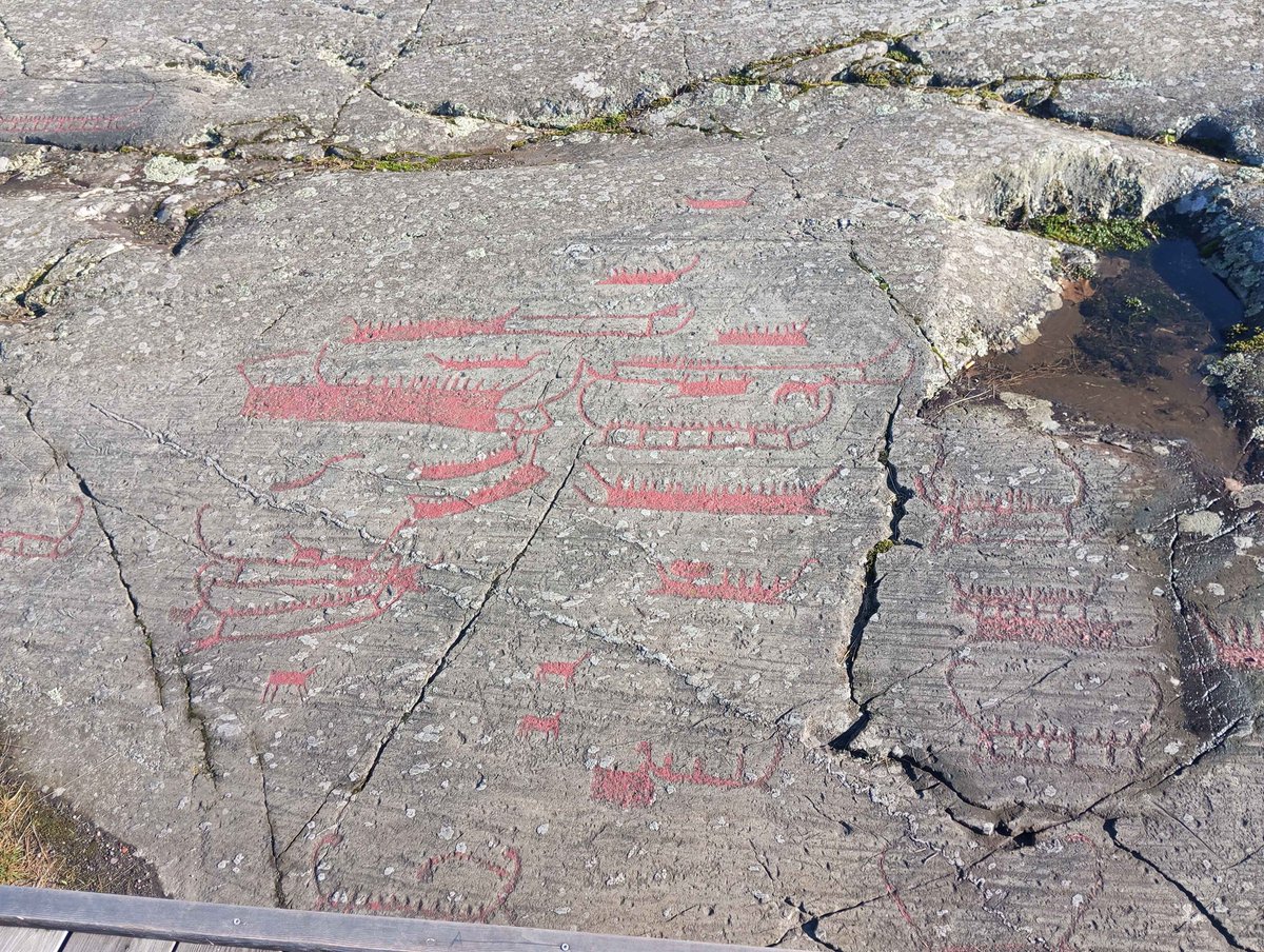 Irgendwas mit Schiffen tweet media