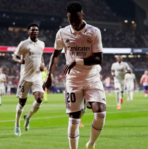 🚨🤍 SI VINICIUS JR MARCA GOL HOY EN EL DERBI

Sortearemos su camiseta entre todos los que:

- Den RT a este tweet
- Sigan a <a href="/Ctinfo_17/">Ctinfo_17</a> y a mi
- Pongan una porra para el partido