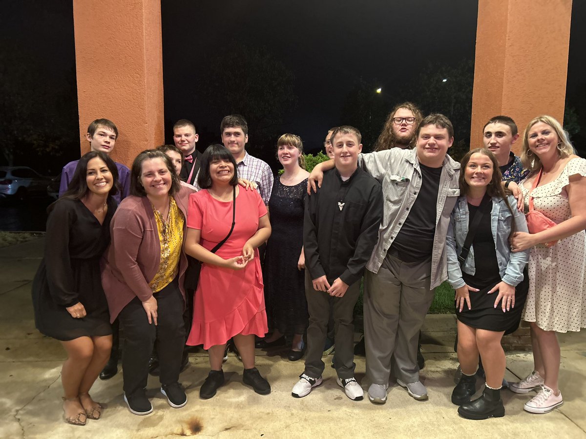 Mrs. Schibler tweet media