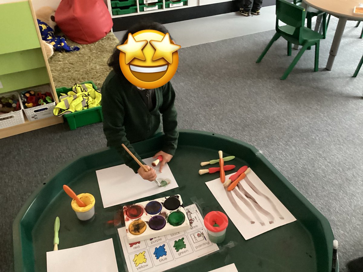 Another fab week in the Acorn Room! We explored colour through painting, exploring rainbow rice and getting messy with glittery, blue slime! #makingmemories