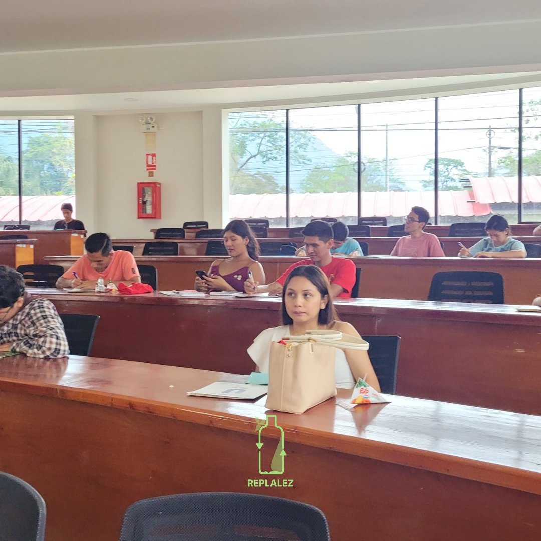 replalez's tweet photo. ¡ El 28 de septiembre marcó un día histórico para REPLALEZ! Recibimos con los brazos abiertos a los nuevos líderes voluntarios de Leoncio Prado.
#SomosREPLALEZ #VoluntariadoConImpacto #LiderazgoSostenible #EmpoderamientoComunitario #LeoncioPrado #FamiliaREPLALEZ #CambiemosElMundo https://t.co/c6rUHoZS0g