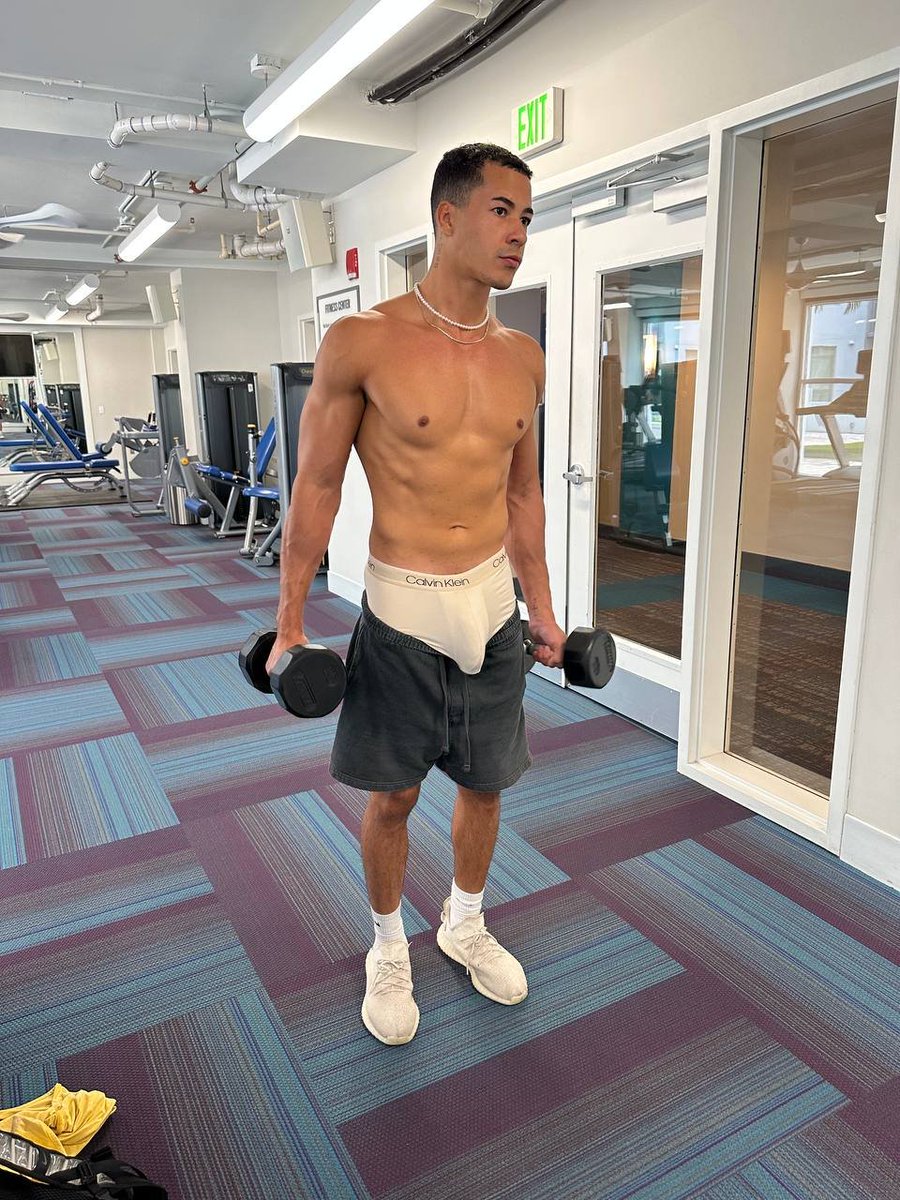 jhonnyhung tweet media