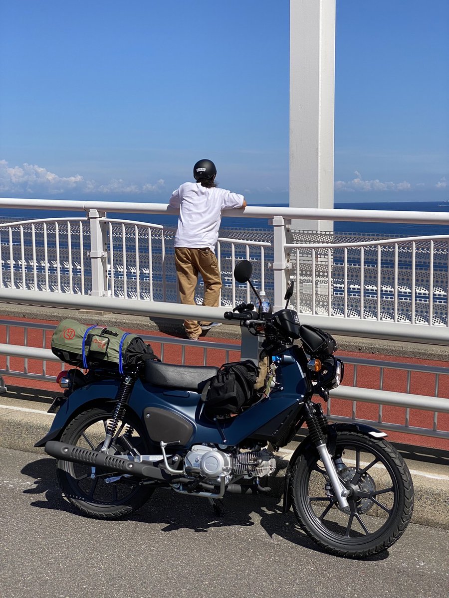 NowestCamp's tweet photo. 今月上旬、愛車を伊豆大島に持ち込み、二泊三日の旅を満喫してきました。
出会った島の人々は暖かく、ビジターの我々を優しく包んでくれました😁
出会いは成長を生み、別れは感情を育てる。
旅はいいですねー！！

#クロスカブ
#キャンプ
#旅
#伊豆大島
#出会い
#nowestcamp https://t.co/PjG3ASt4xD