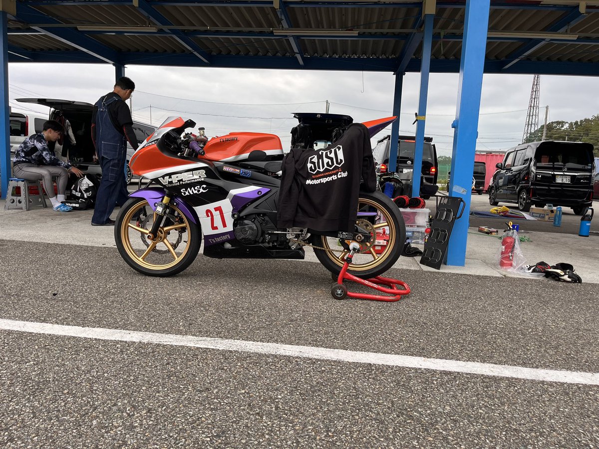 MASA_biker_44's tweet photo. 関西miniMAX
OPENクラスで1位に‼️
バイクのかっこよさもセッティングも完璧過ぎました❕
V-PERさんありがとうございました🙏✨

@zl600 https://t.co/4n3eBWDe5y