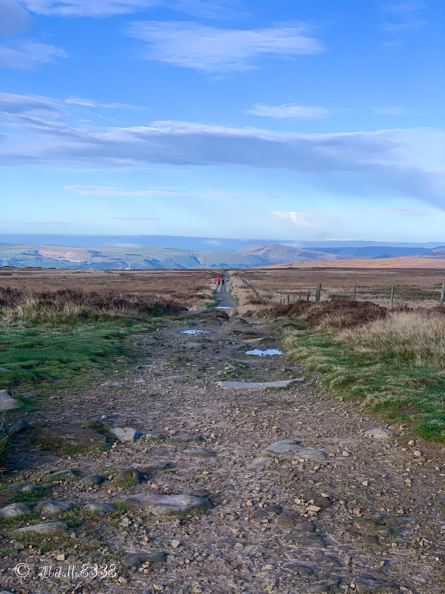 abdalla8338's tweet photo. Photos from yesterday Stanage Edge, Hathersage, via North Lees circular walk.
#PeakDistrict #circularwalk https://t.co/GBXz9qyYi2