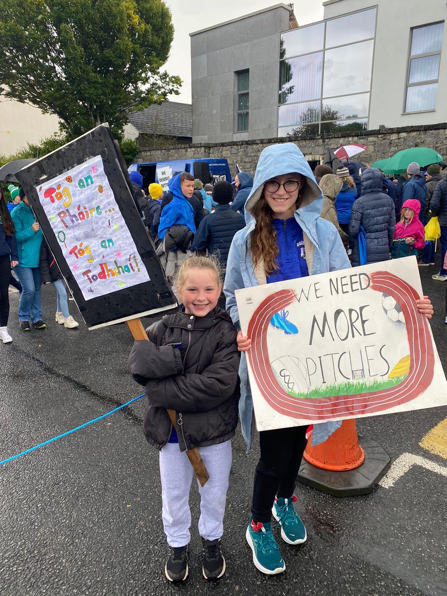 LoughreaGF's tweet photo. Well done to two of our underage members who won prizes for their posters. 
We need more pitches.
Tóg an pháirc ..... Tóg an todhchaí.
Build the pitch .... build the future. https://t.co/TLdOJeiWG5