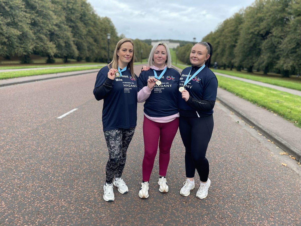 DanaStott2's tweet image. Today I took part in my 1st walk for Children’s cancer at Stormont in Belfast, it was a great atmosphere and very well organised! #ASMOSUSresource water bottles came in handy @QUBAmbitionSONM